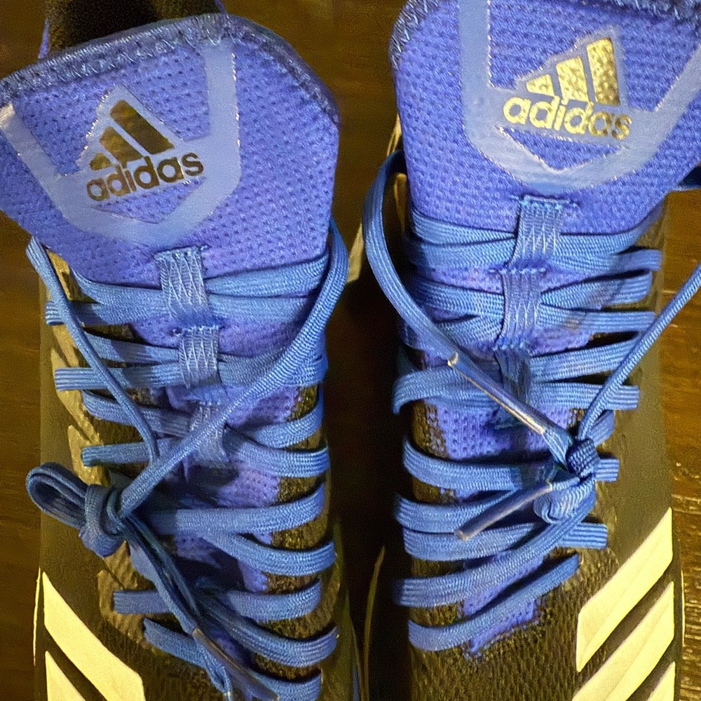 Adidas Men's Black and Blue Cleats- Size 10 1/2 -NWT - Picture 3 of 5